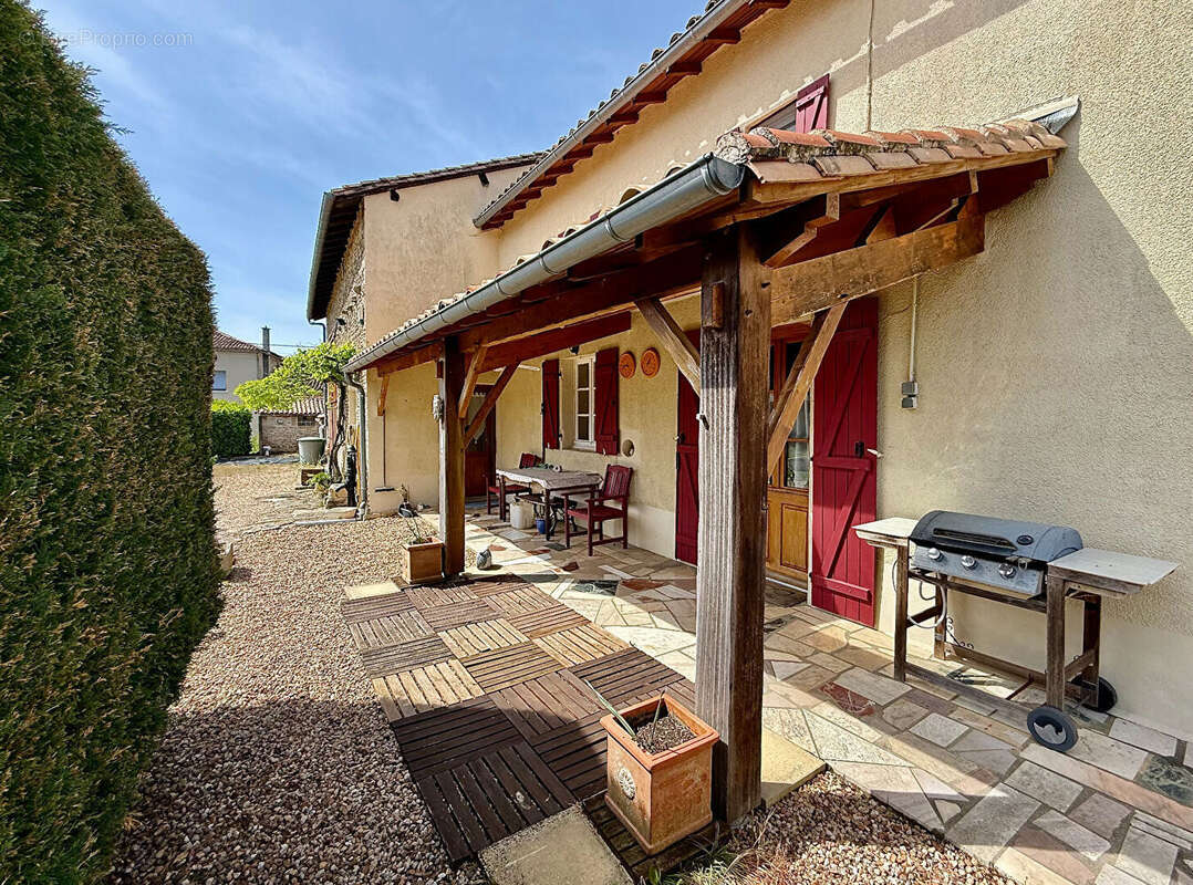 Maison à LEZAY