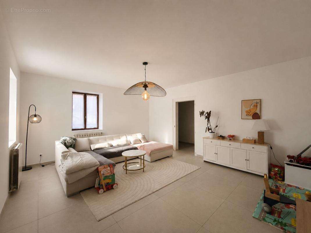 Maison à CUSY