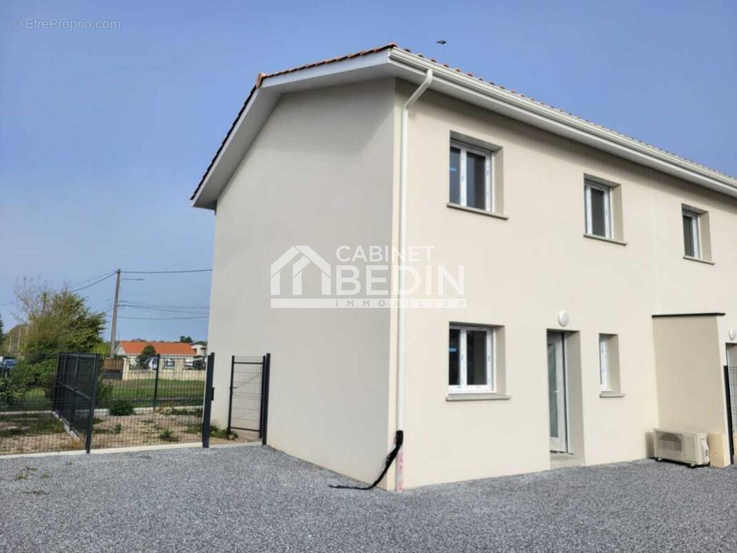 Maison à BELIN-BELIET