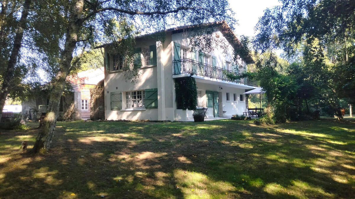 30 SEPT - OVERVIEW - Maison à ALLOUE