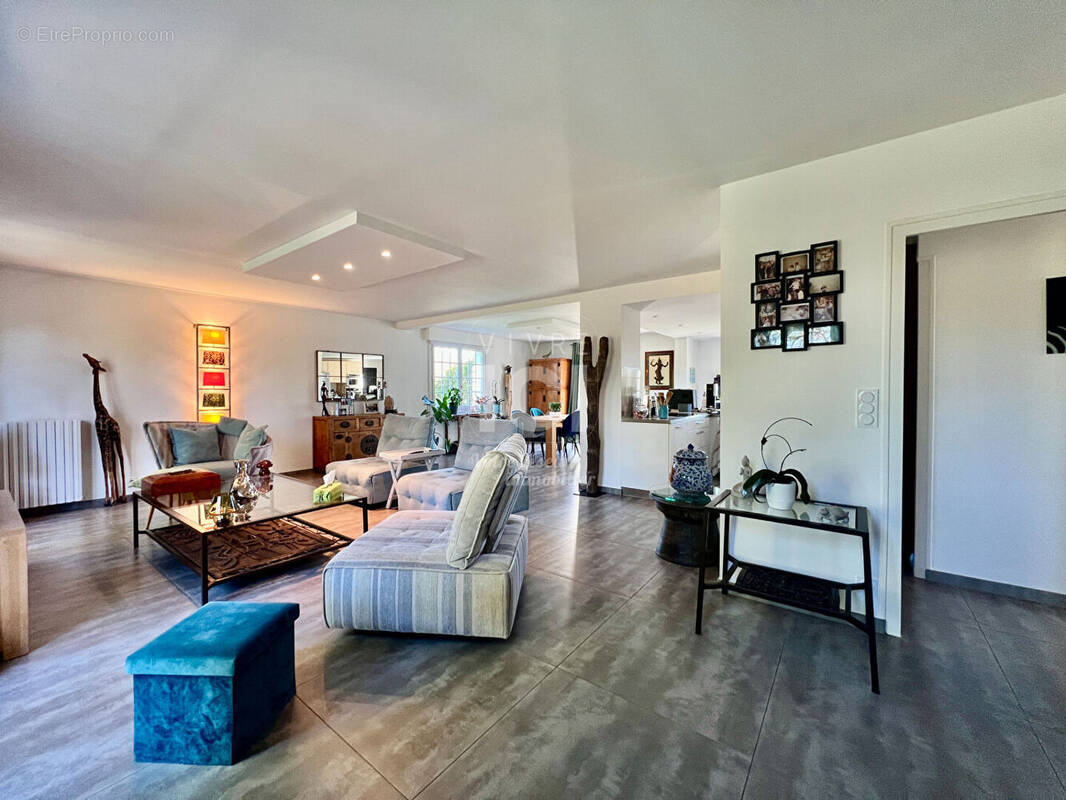 Maison à TREILLIERES