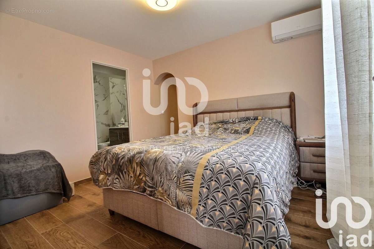 Photo 8 - Maison à COUBERT