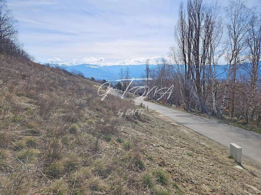 Terrain 376 m² à Enveitg  - photo 5