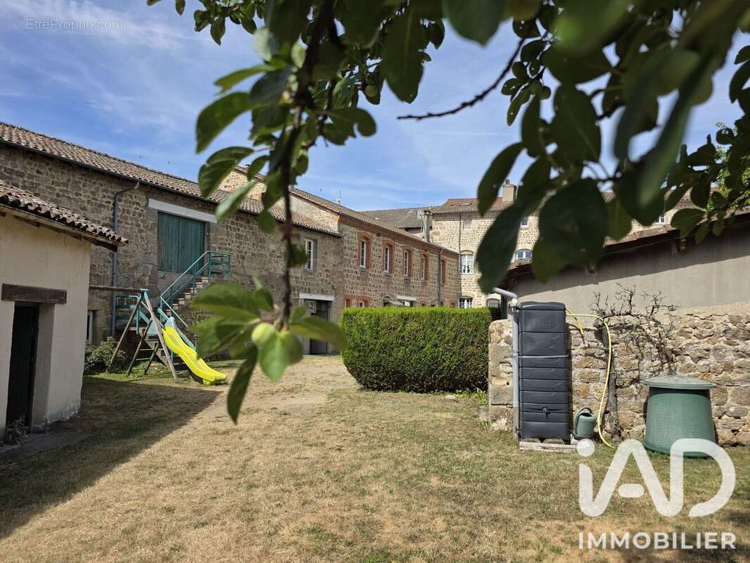 Photo 2 - Maison à USSON-EN-FOREZ