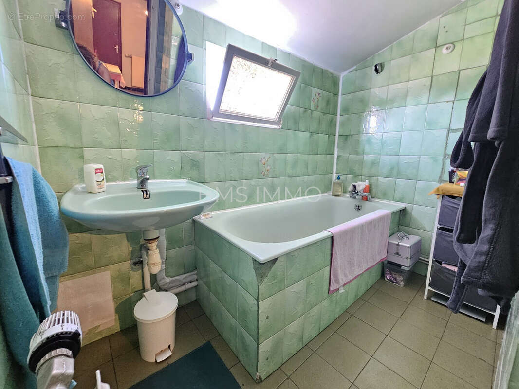Maison 94 m² à Faumont  - photo 9