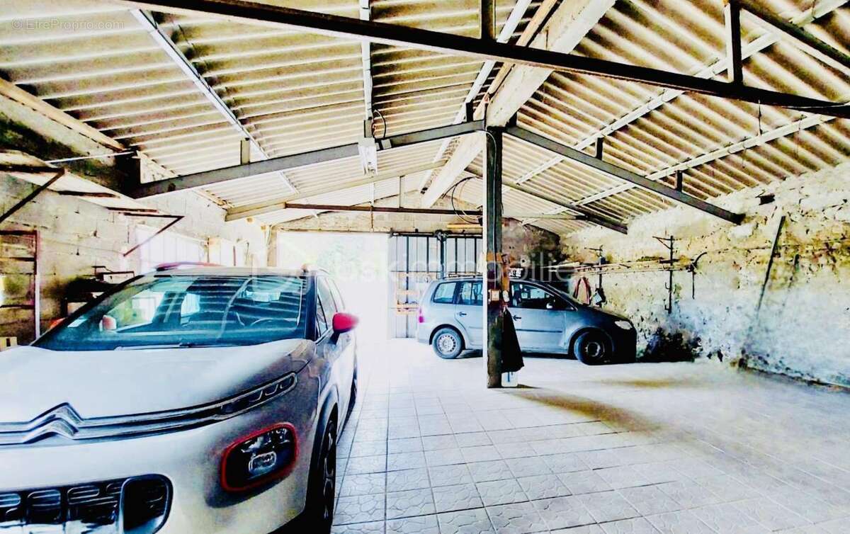 Maison à POUZOLS-MINERVOIS