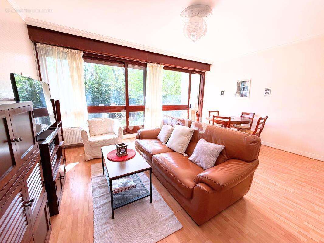 Appartement à CHATENAY-MALABRY