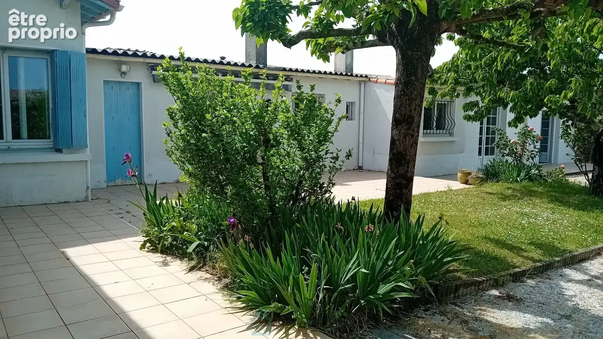 Grande maison familiale de  6 chambres sur 1200 m² de terrain avec piscine - photo 13