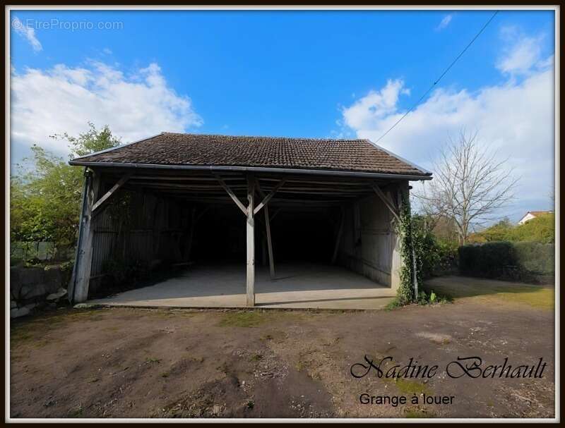 Appartement à AMILLY