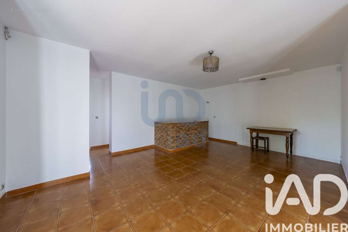 Photo 5 - Maison à VILLEJUIF