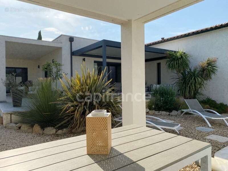 Maison à NIMES