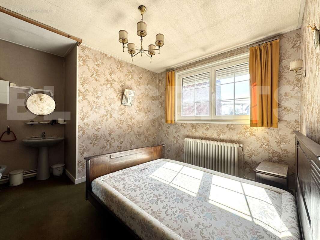 * #1 - Maison à BILLY-MONTIGNY