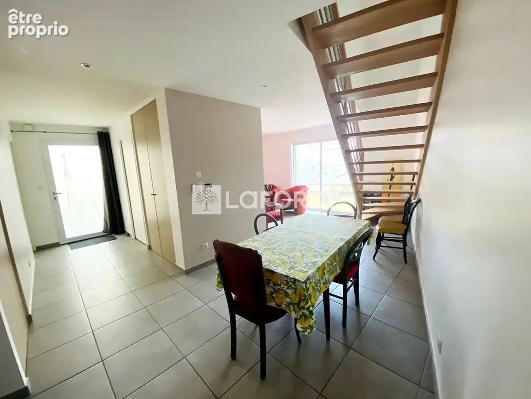 Maison T5 au Coteau - 100 m² avec terrasse et parking, 189 000 - photo 3