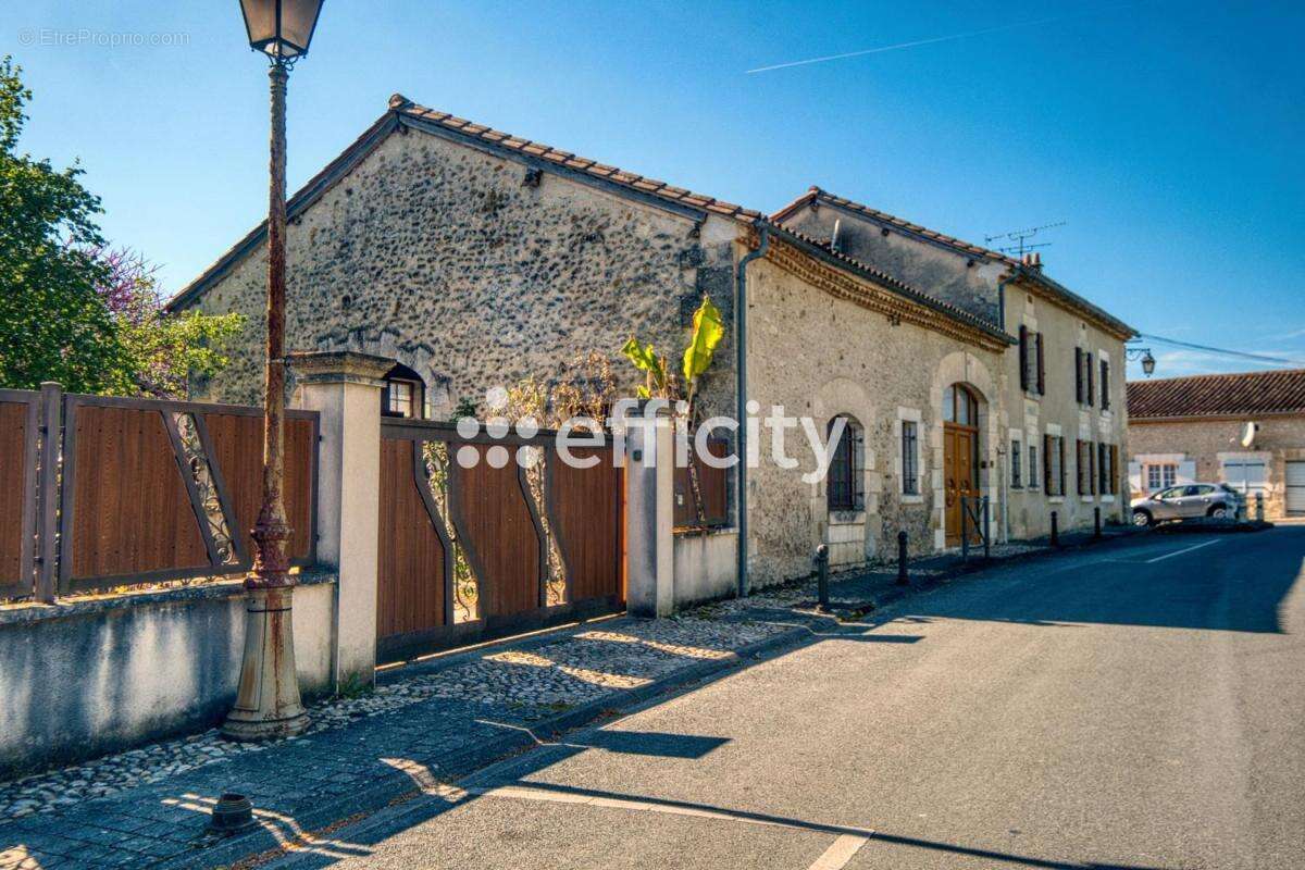 Maison 159 m² à Segonzac  - photo 21