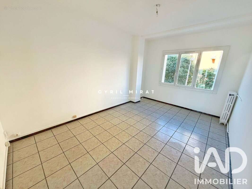 Appartement 57 m² à Toulon  - photo 2