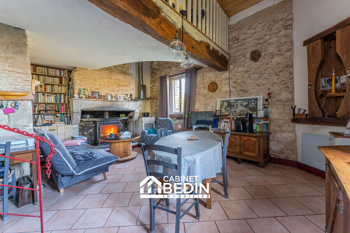 Maison à SIGALENS