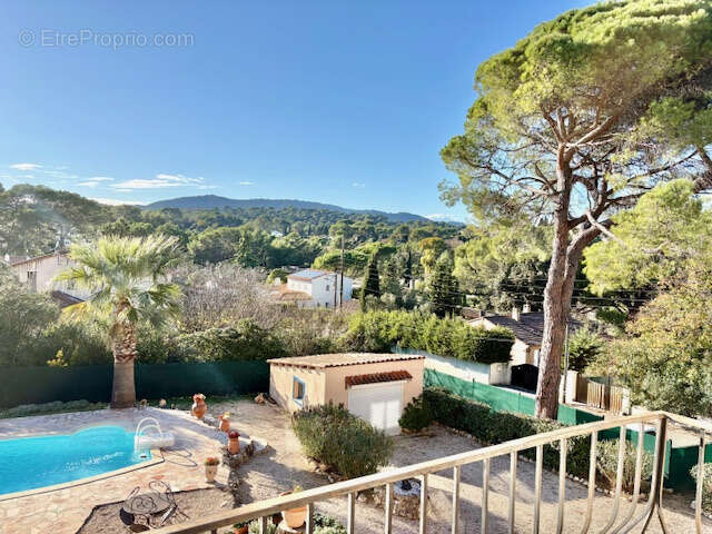 Maison à MOUGINS