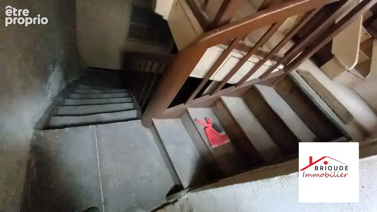 Maison avec dépendance à restaurer - photo 11