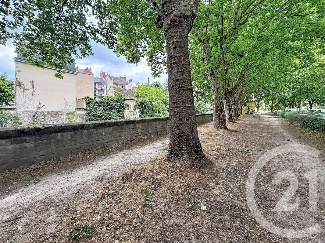 Appartement 24 m² à Dijon  - photo 15