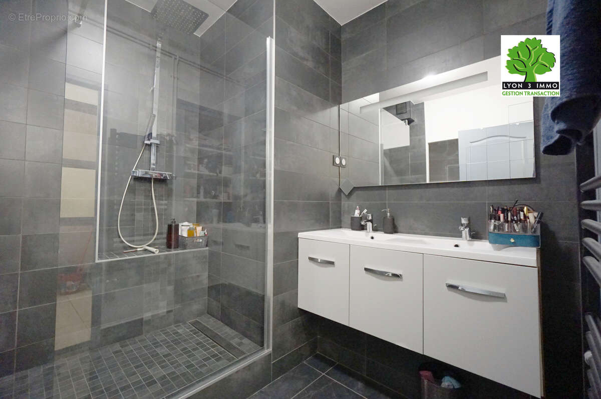 Appartement à LYON-3E
