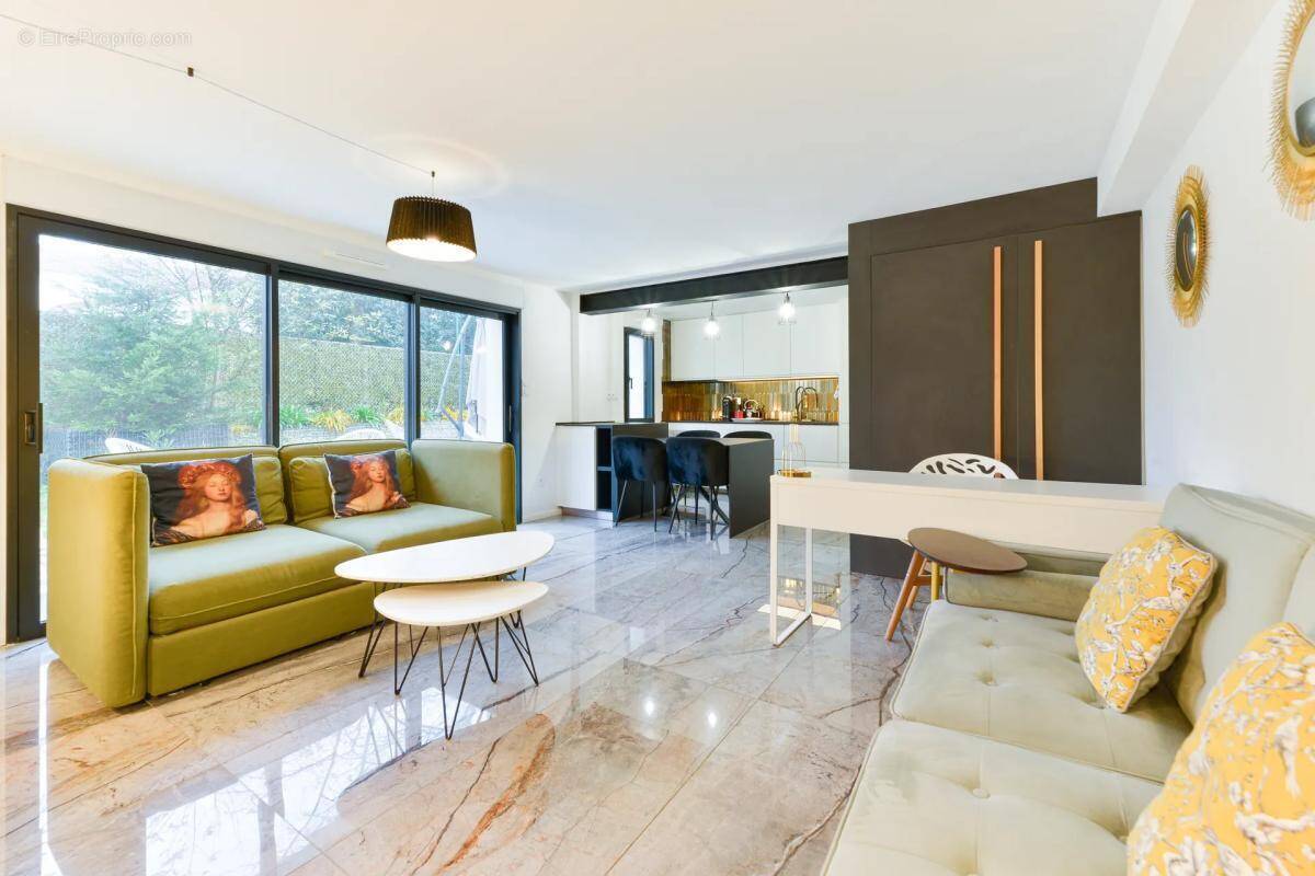 Maison à BASSE-GOULAINE