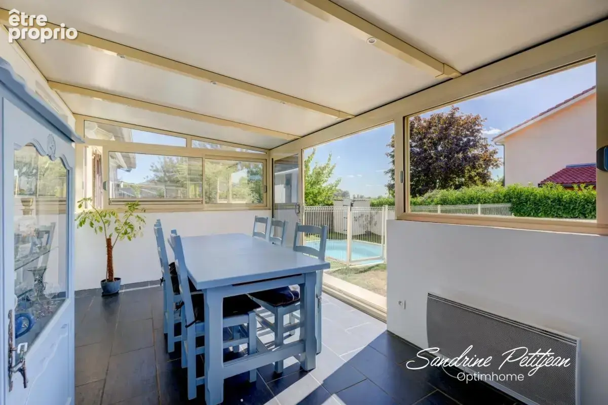 À vendre – Maison familiale de plain-pied 108.5 m² (4 chambres - Véranda) + Garage – Piscine – Terrain 555 m² – Saint-André-de-C - photo 7