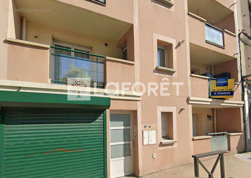 Appartement à JUVISY-SUR-ORGE