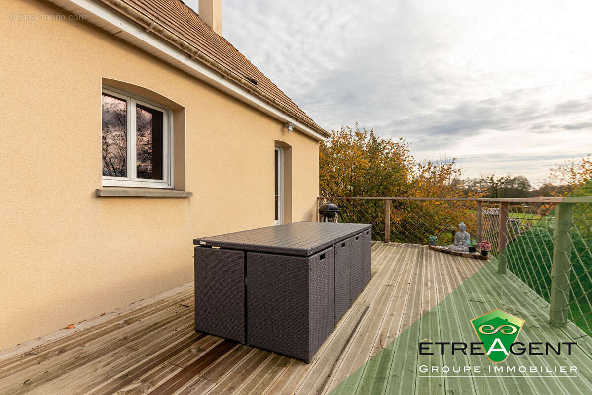 Maison à BONSMOULINS