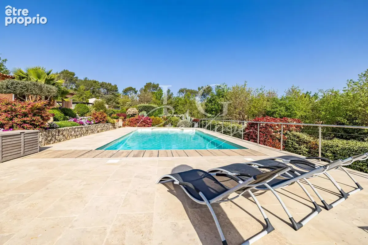 Superbe villa 5 pieces avec piscine - photo 2