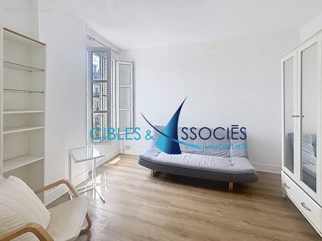Appartement à PARIS-10E