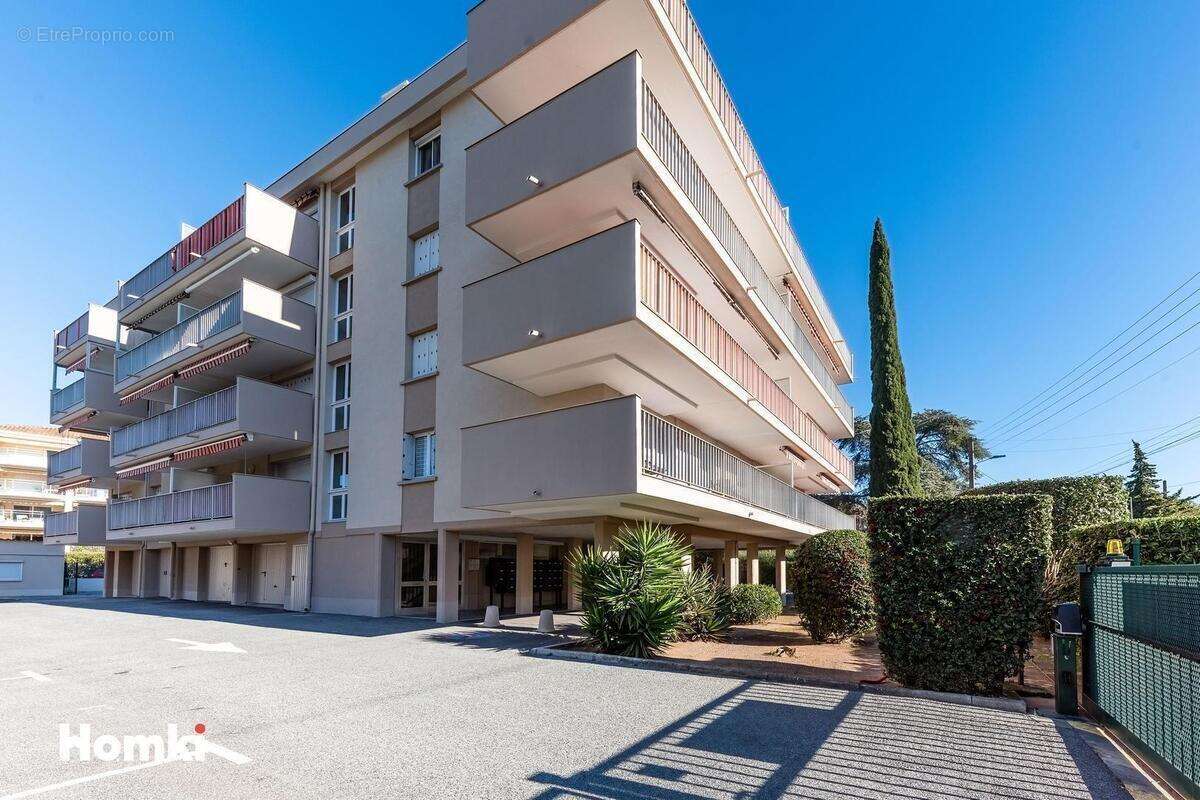 Appartement à SAINT-RAPHAEL