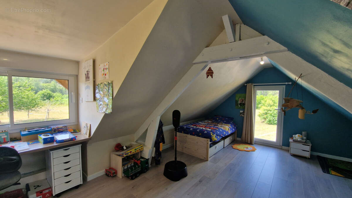 Maison à AVRILLE-LES-PONCEAUX