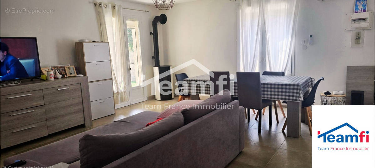 / - Appartement à NIMES