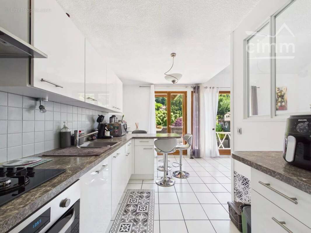 Appartement à GIERES