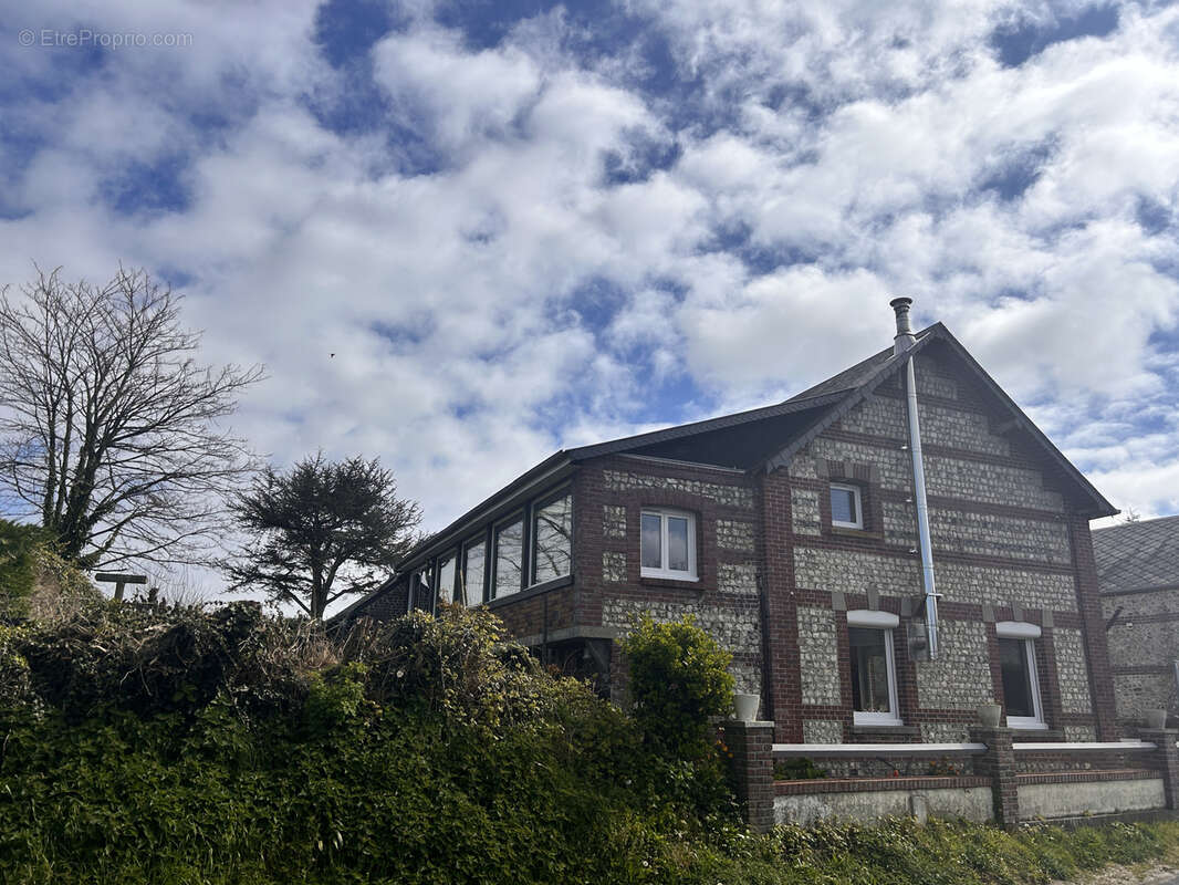 Maison à SENNEVILLE-SUR-FECAMP