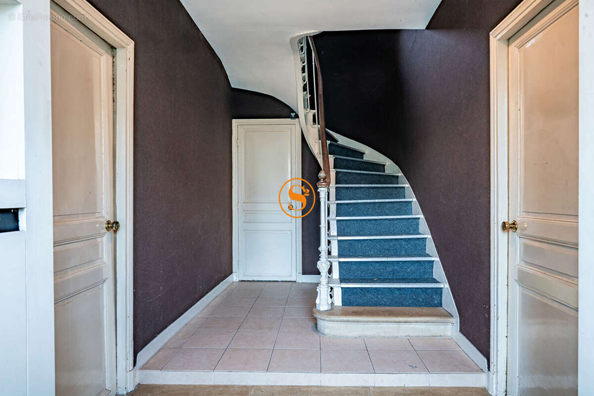 Appartement à COYE-LA-FORET