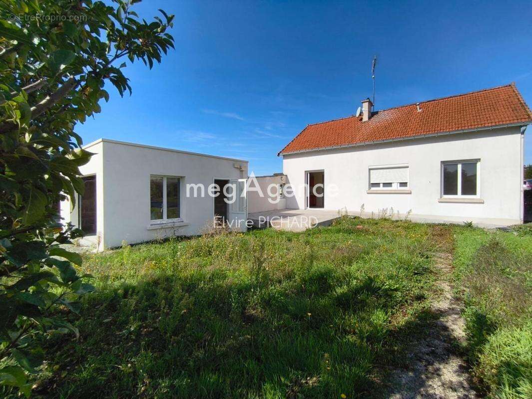 Maison à MORTAGNE-SUR-SEVRE