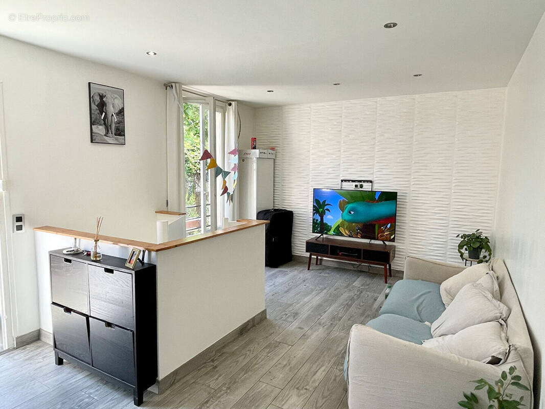 Appartement à CARRIERES-SUR-SEINE