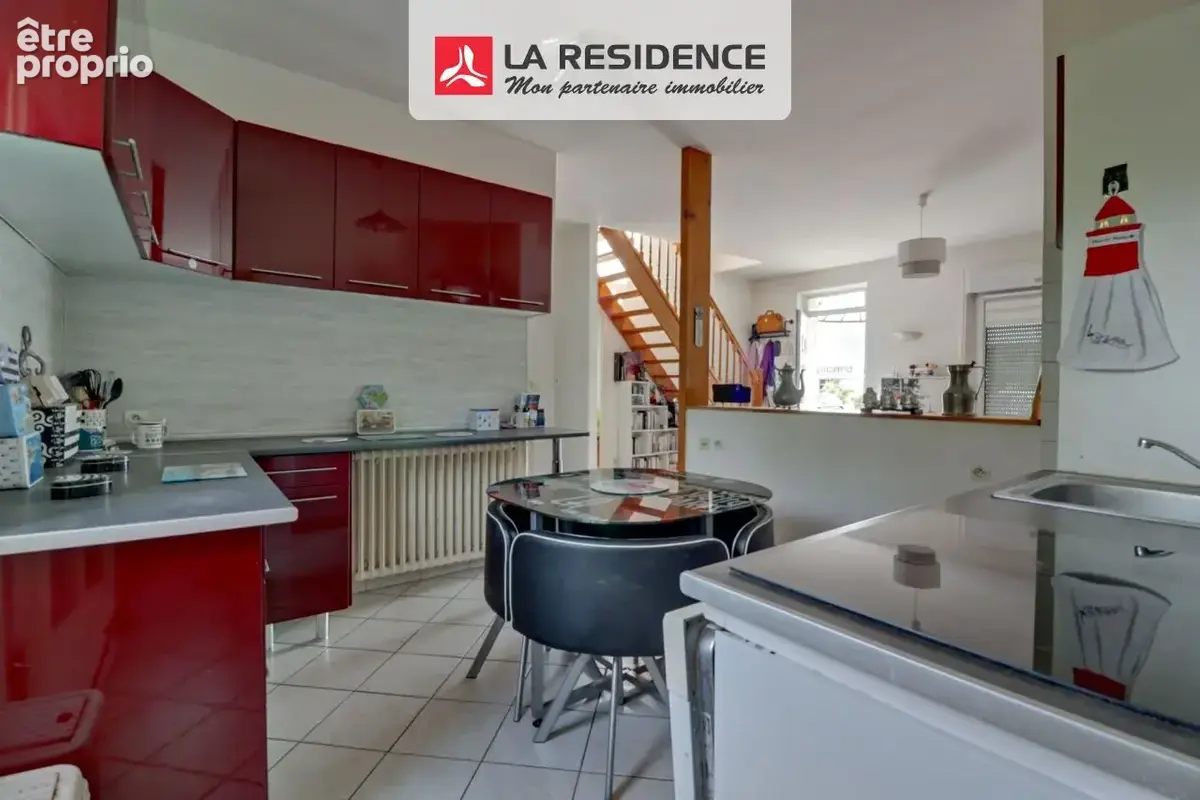 Maison 94 m² à La Chaussee-Saint-Victor  - photo 5