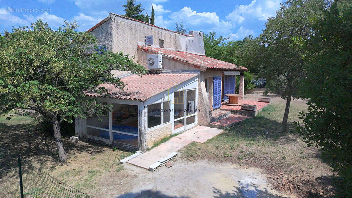 Maison à PERTUIS