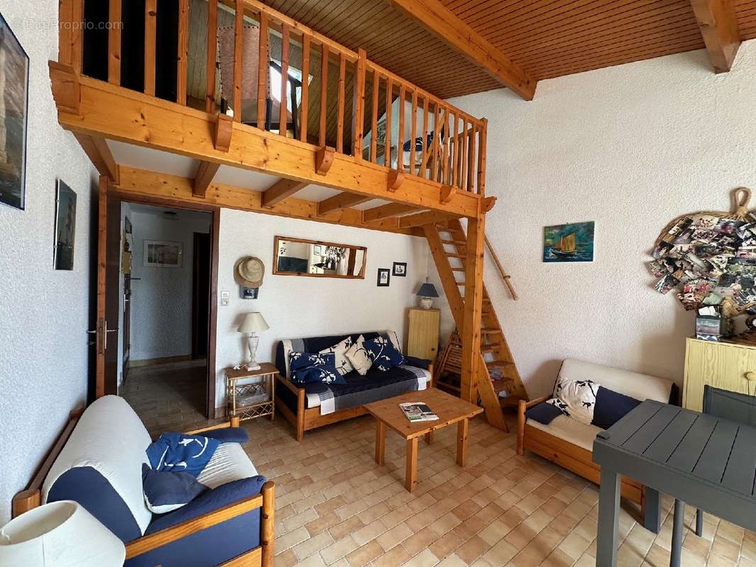 Maison à SAINT-GEORGES-DE-DIDONNE