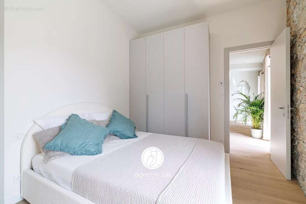 Appartement à VILLEFRANCHE-SUR-MER