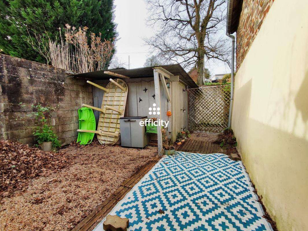 Maison à SIXT-SUR-AFF