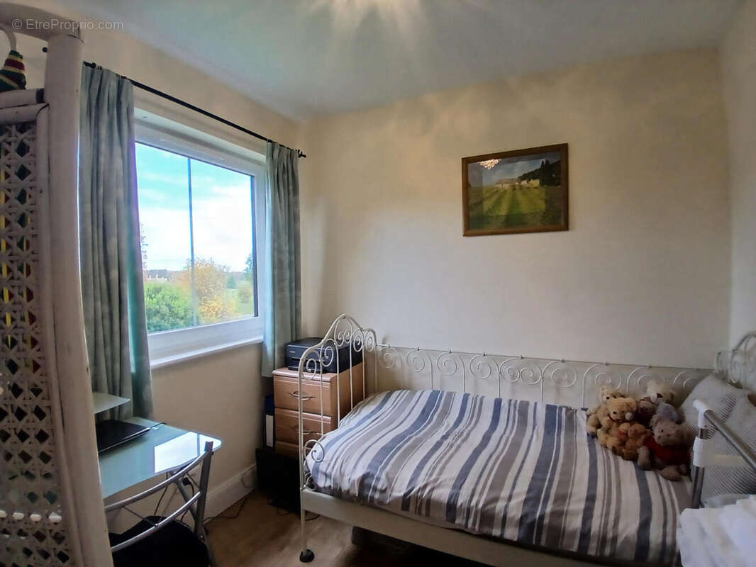 20251110_141542 - Maison à SAINT-SAUD-LACOUSSIERE