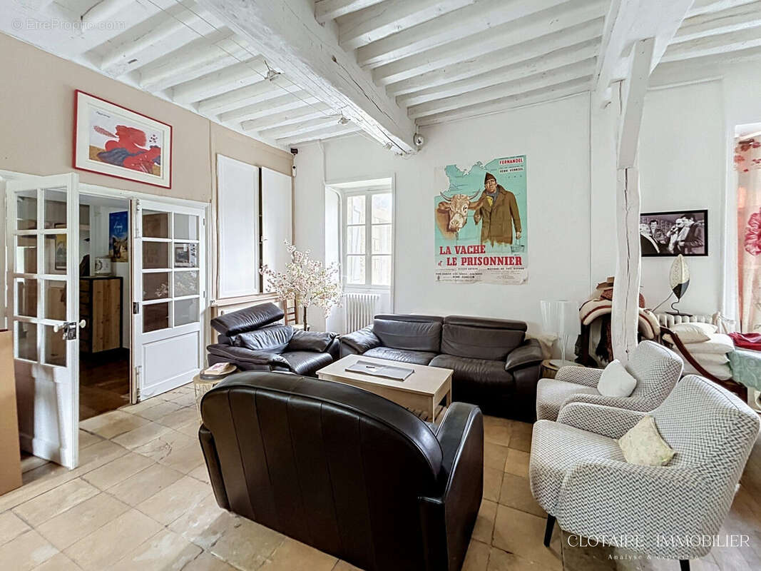 Maison 450 m² à Fontaine-Chaalis  - photo 6