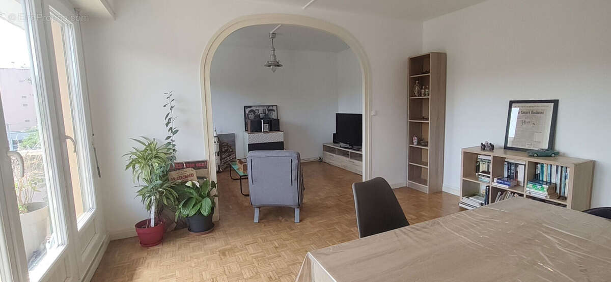 Appartement Billere 4 pièce(s) 78 m2 - photo 3