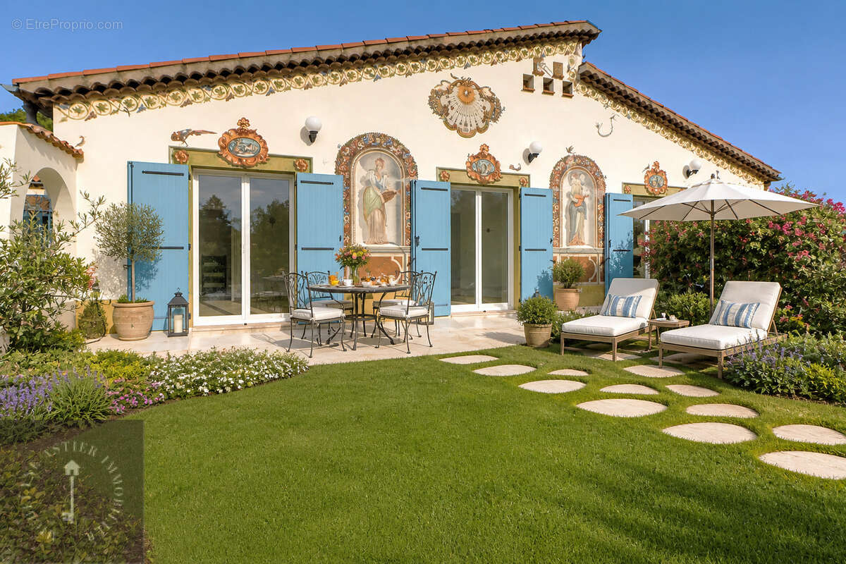 Maison à SAINT-LAURENT-DU-VAR