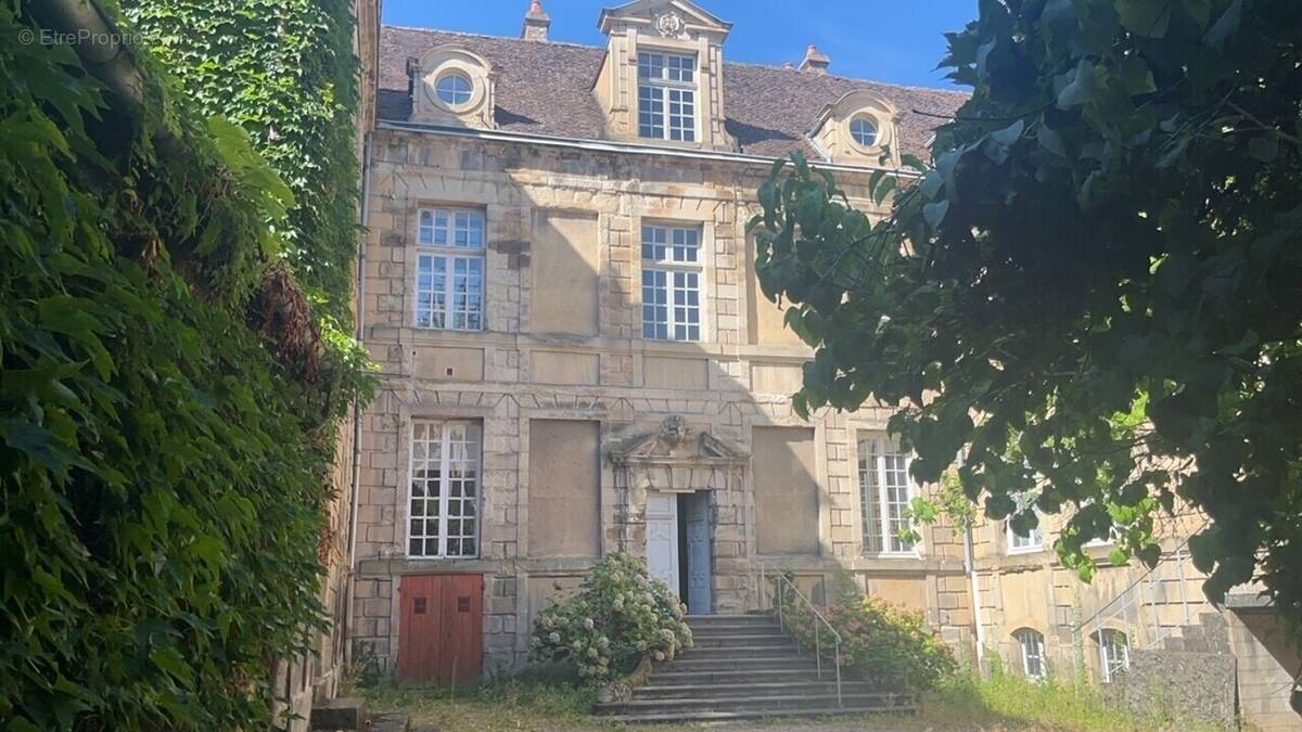 Appartement à AUTUN