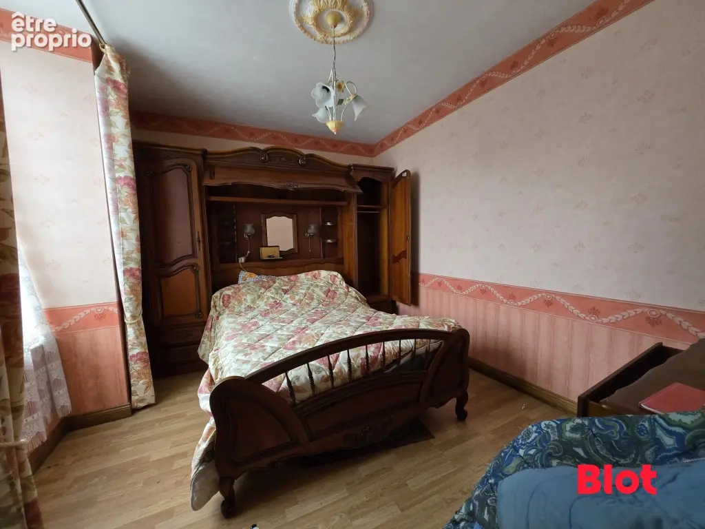 Maison 6 pièces 195 m² à vendre à Saint-Brice-En-Cogles (35460) - photo 7