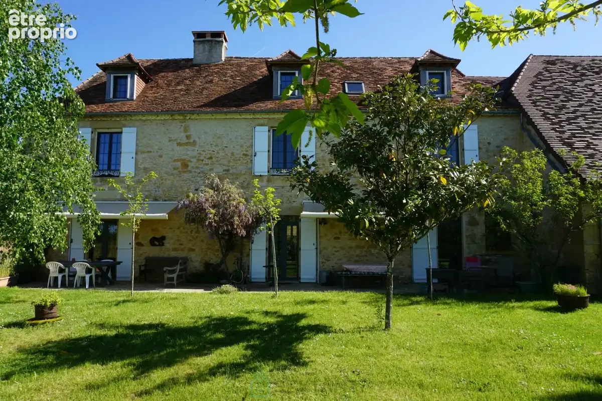 Superbe ensemble immobilier du XIXe siècle situé au coeur de la nature préservée du Périgord vert. - photo 28